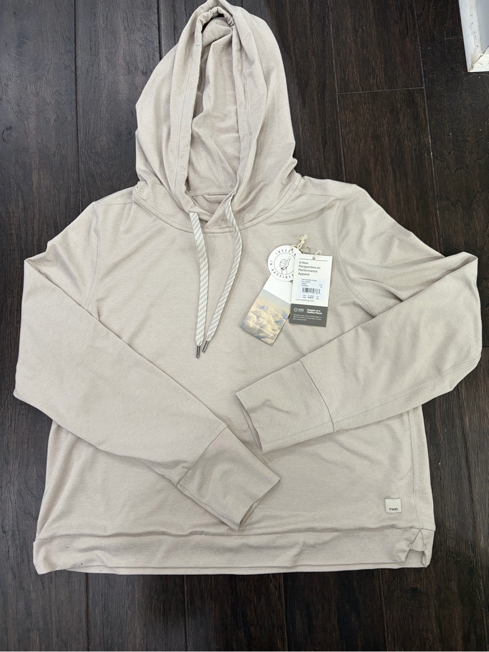 Women’s Vuori Halo Essential Pullover - Size Med. Color: Ercu